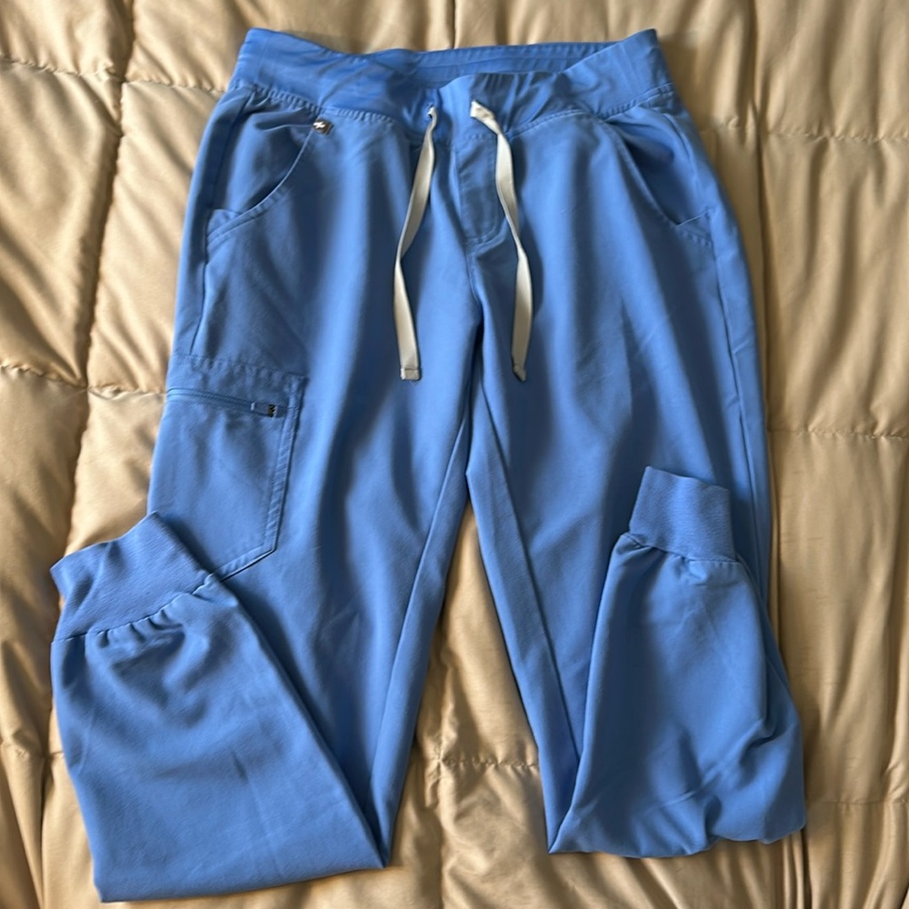 FIGS Scrubs